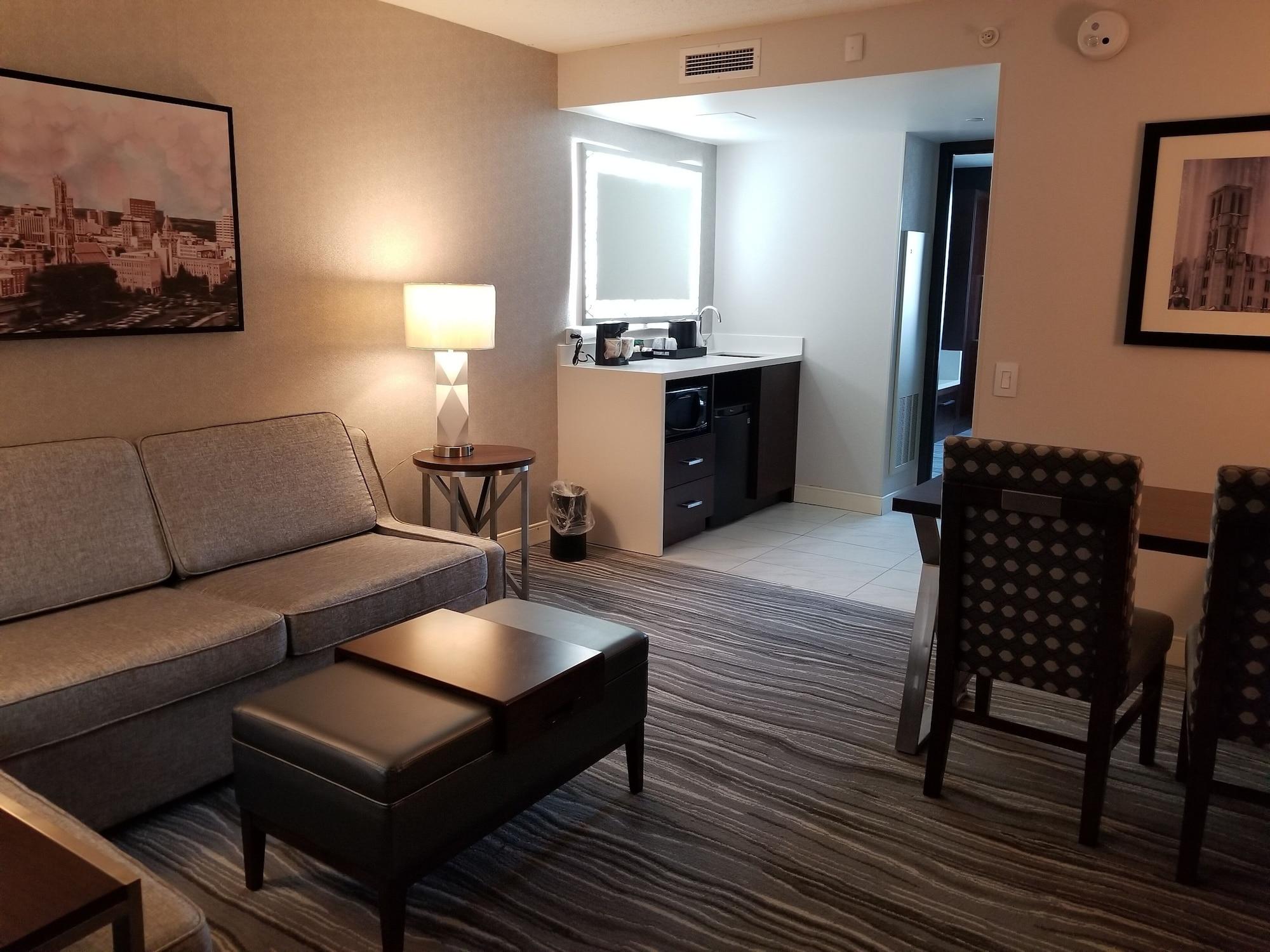 Embassy Suites Syracuse East Syracuse Exteriör bild