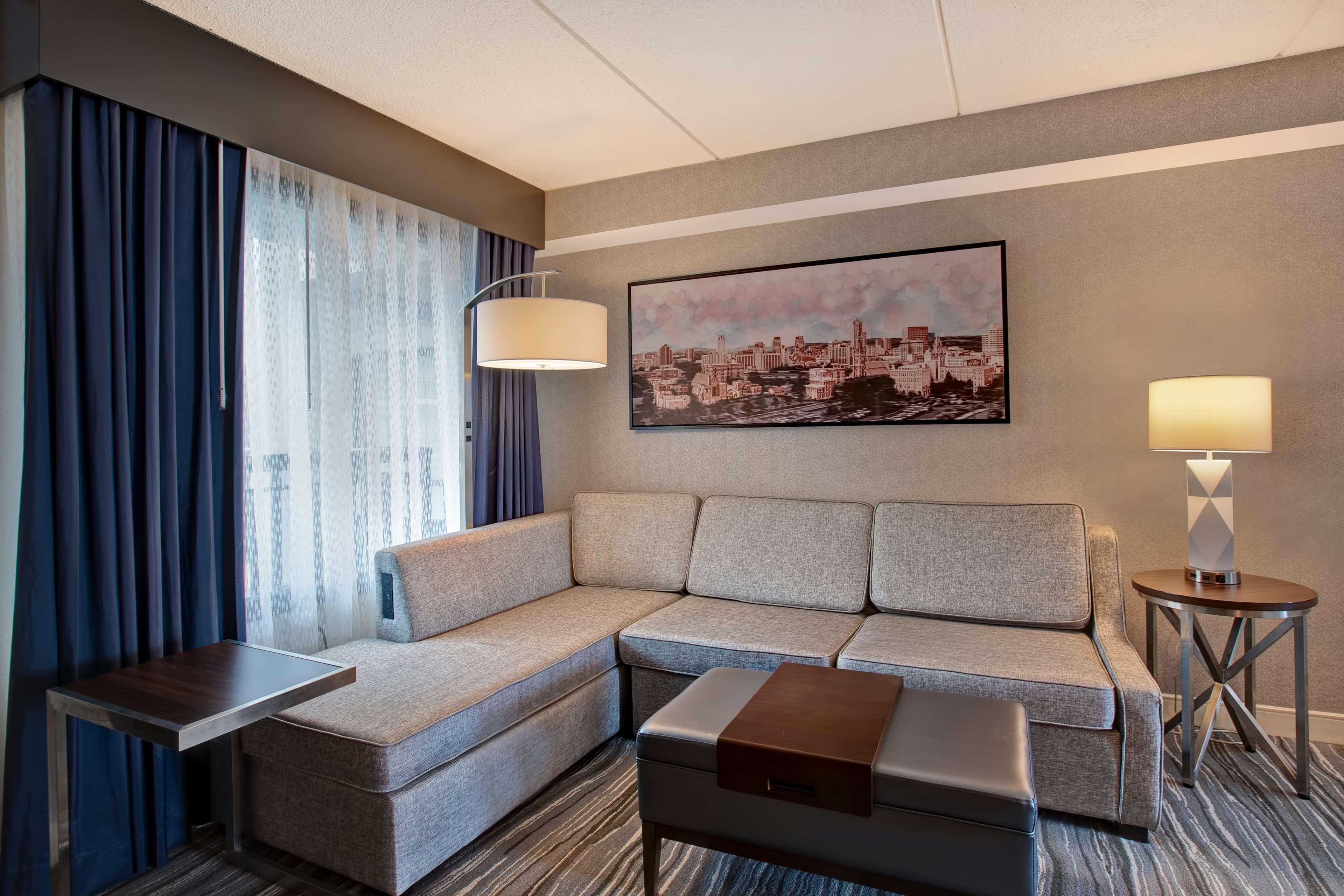 Embassy Suites Syracuse East Syracuse Exteriör bild