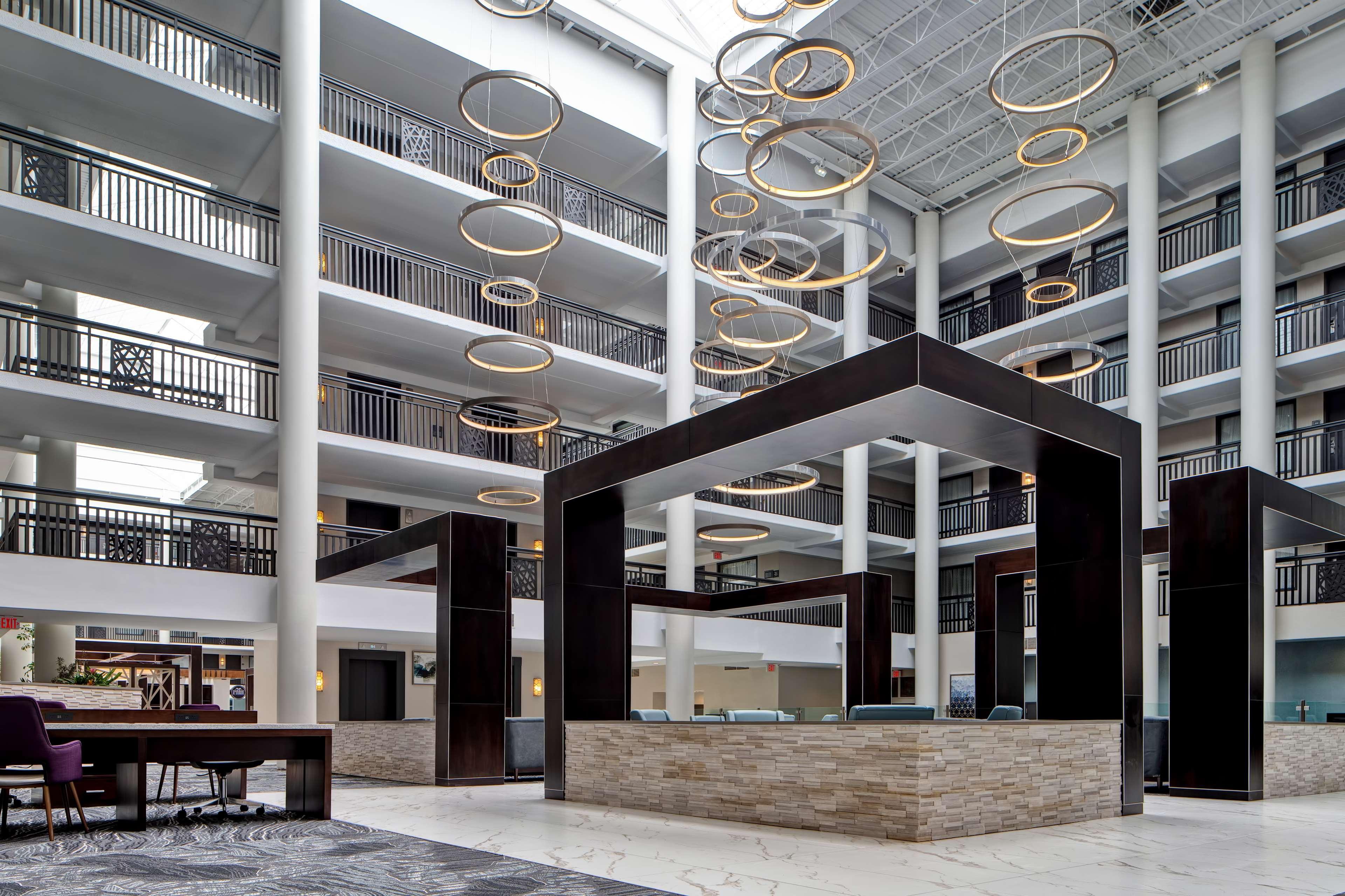 Embassy Suites Syracuse East Syracuse Exteriör bild