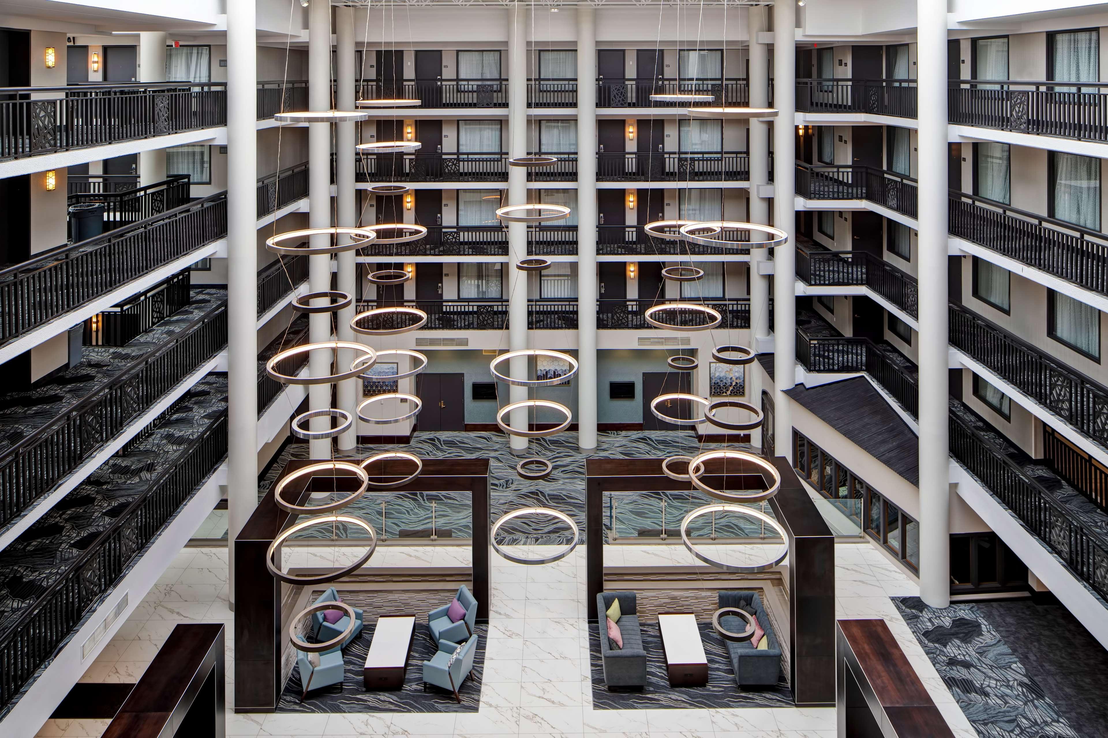 Embassy Suites Syracuse East Syracuse Exteriör bild