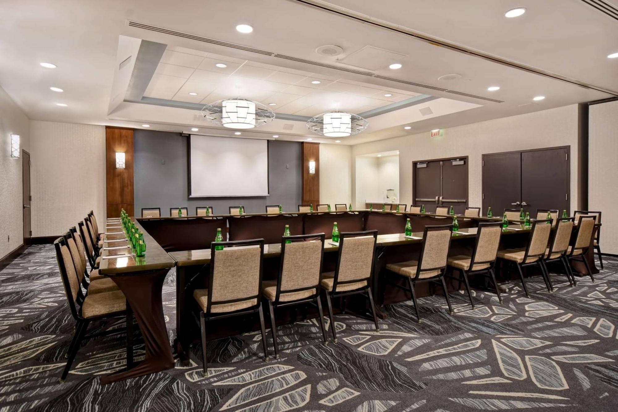 Embassy Suites Syracuse East Syracuse Exteriör bild
